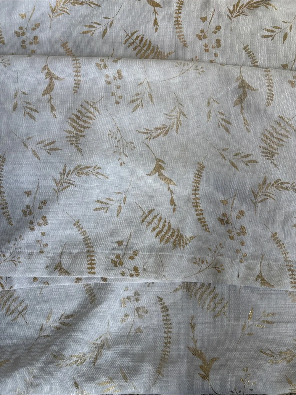 Neutral Botanical Print Curtain Panel - Cream with Gold Leaf Pattern